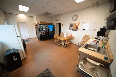 501 11th Street NE, Austin, MN 55912 - Photo 12