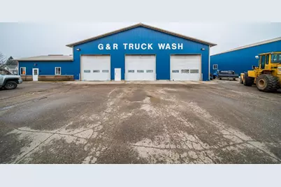 501 11th Street NE, Austin, MN 55912 - Photo 1