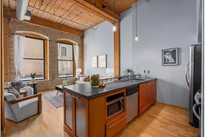 210 N 2nd Street #206, Minneapolis, MN 55401 - Photo 8