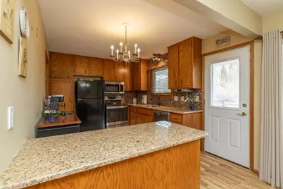 6055 Scenic Road, Minnetonka, MN 55345 - Photo 12