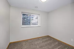 10539 188th St W, Lakeville, MN 55044 - Photo 28