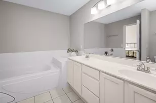 10539 188th St W, Lakeville, MN 55044 - Photo 20