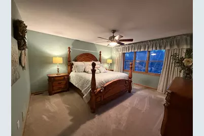 340 S Owasso Boulevard W, Roseville, MN 55113 - Photo 18