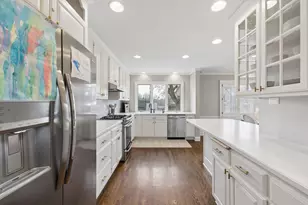 5636 Interlachen Cir, Edina, MN 55436 - Photo 10