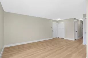 5141 Balmoral Ln, Bloomington, MN 55437 - Photo 8