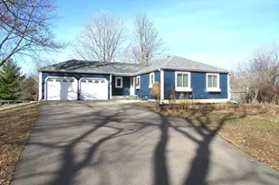 6680 Nez Perce Dr, Chanhassen, MN 55317 - Photo 1