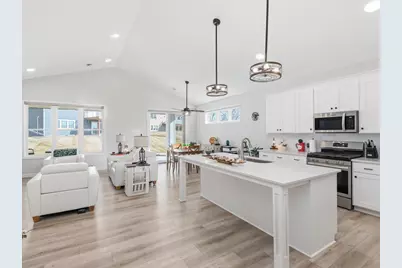 17823 Hamburg Avenue, Lakeville, MN 55044 - Photo 16