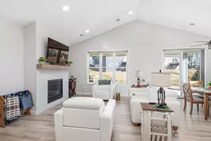 17823 Hamburg Ave, Lakeville, MN 55044 - Photo 4