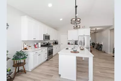 17823 Hamburg Avenue, Lakeville, MN 55044 - Photo 12