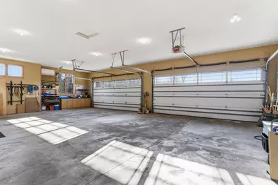 11545 Hillcrest Court N, Saint Paul, MN 55110 - Photo 60