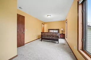 3810 Mill Run Ct, Eagan, MN 55123 - Photo 18