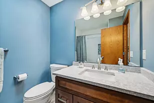 3810 Mill Run Ct, Eagan, MN 55123 - Photo 12