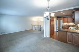 1711 W 140th St, Burnsville, MN 55337 - Photo 12