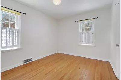 1623 Dunlap Street N, Saint Paul, MN 55108 - Photo 20