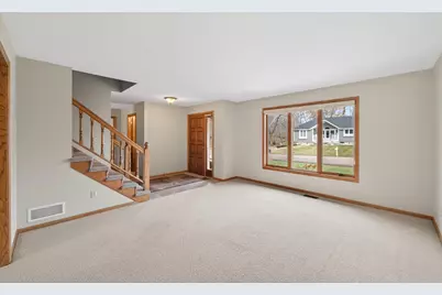 12215 29th Avenue N, Plymouth, MN 55441 - Photo 10