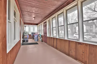 914 Charlotte Street, Saint Paul, MN 55104 - Photo 4