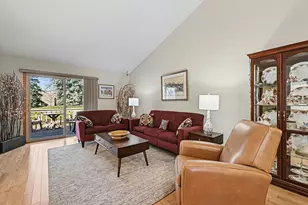 938 Winterberry Dr, Woodbury, MN 55125 - Photo 10