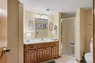 938 Winterberry Dr, Woodbury, MN 55125 - Photo 24