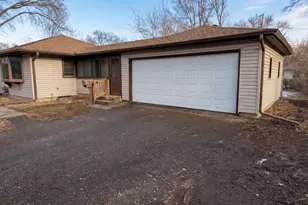 8615 Virginia Cir N, Saint Louis Park, MN 55426 - Photo 28