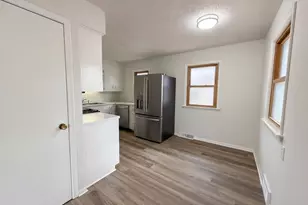 8615 Virginia Cir N, Saint Louis Park, MN 55426 - Photo 8