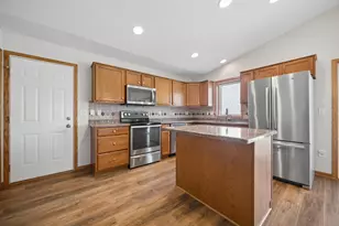 2201 Fisher Ct NW, Rochester, MN 55901 - Photo 10