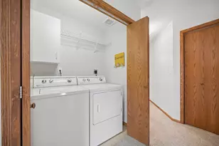 2201 Fisher Ct NW, Rochester, MN 55901 - Photo 18