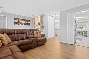 7093 146th St W, Apple Valley, MN 55124 - Photo 8