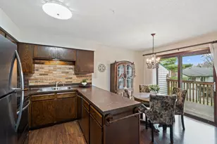 13569 Everton Ave, Apple Valley, MN 55124 - Photo 16