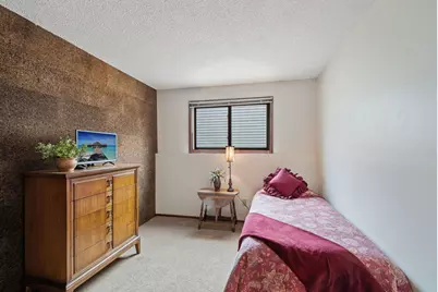 13569 Everton Avenue, Apple Valley, MN 55124 - Photo 32