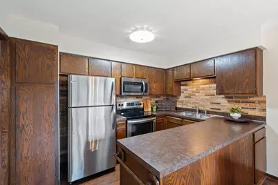 13569 Everton Avenue, Apple Valley, MN 55124 - Photo 18