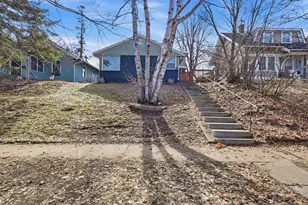 1876 Berkeley Ave, Saint Paul, MN 55105 - Photo 2