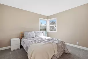 1876 Berkeley Ave, Saint Paul, MN 55105 - Photo 16