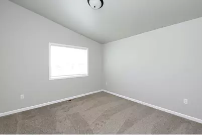 153 Pine Avenue, Mapleton, ND 58059 - Photo 12