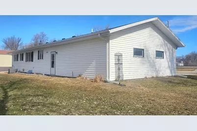 101 Pacific Avenue, Donnelly, MN 56235 - Photo 6