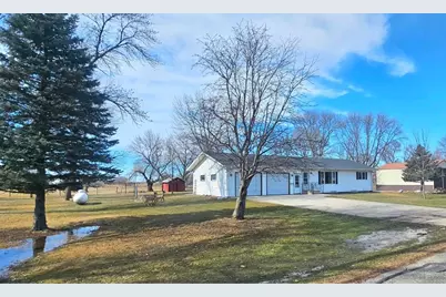 101 Pacific Avenue, Donnelly, MN 56235 - Photo 4