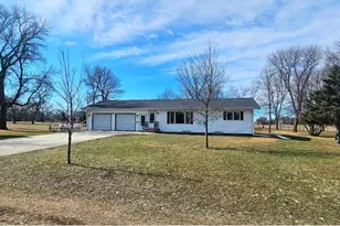 101 Pacific Ave, Donnelly, MN 56235 - Photo 1