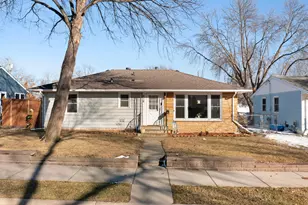 616 2nd Ave NE, Osseo, MN 55369 - Photo 2