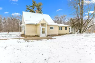 5475 320th St, Stacy, MN 55079 - Photo 4