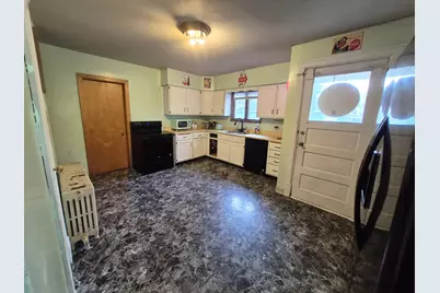 102 3rd Street SE, Pipestone, MN 56164 - Photo 12