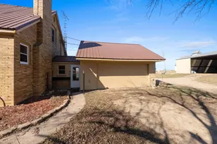 886 141st St, Pipestone, MN 56164 - Photo 10