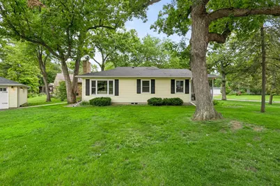 1501 Valders Avenue N, Golden Valley, MN 55427 - Photo 32