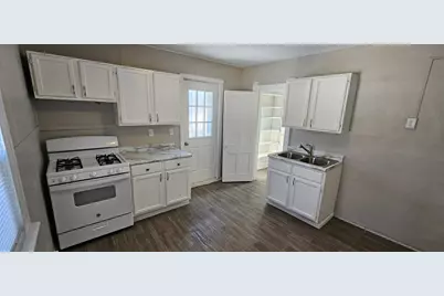 669 Old Highway 8 NW, New Brighton, MN 55112 - Photo 10