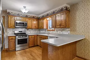 8224 Hillside Dr, Eden Prairie, MN 55347 - Photo 2