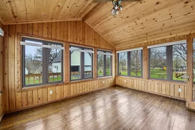 8224 Hillside Drive, Eden Prairie, MN 55347 - Photo 16