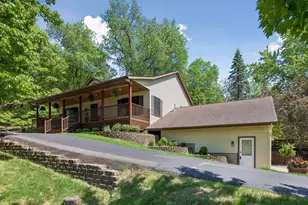 2271 Twin Bluff Rd, Red Wing, MN 55066 - Photo 2