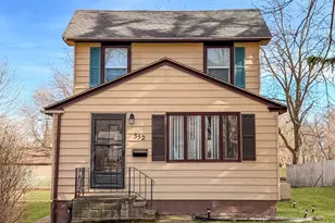 352 3rd St, Tracy, MN 56175 - Photo 2