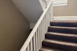 687 Aurora Ave, Saint Paul, MN 55104 - Photo 18