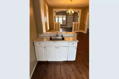 687 Aurora Avenue, Saint Paul, MN 55104 - Photo 12