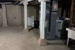 687 Aurora Ave, Saint Paul, MN 55104 - Photo 20