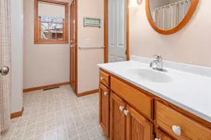 821 5th Ave SE, Saint Cloud, MN 56304 - Photo 10